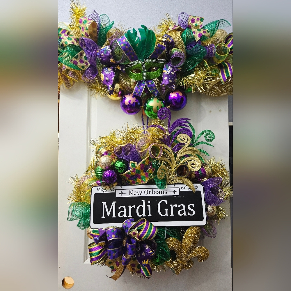 Mardi Gras Wreath & Garland Combo